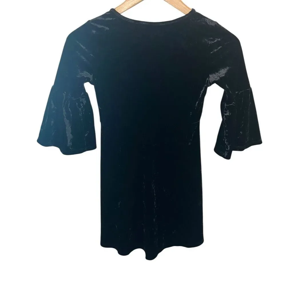 The Children’s Place Black Velvet Bell Sleeve Dress | Girls M 7/8